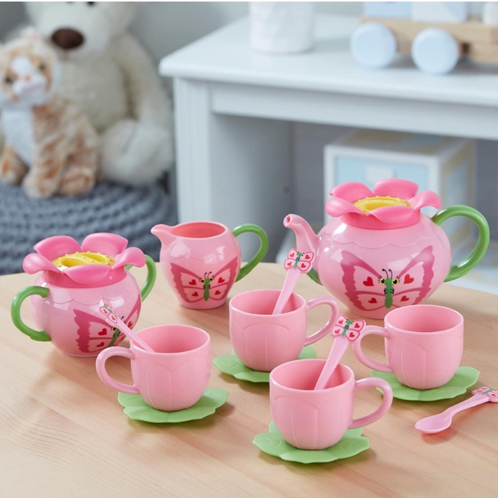 Melissa & Doug Bella Butterfly Tea Set - Picture 4 of 10